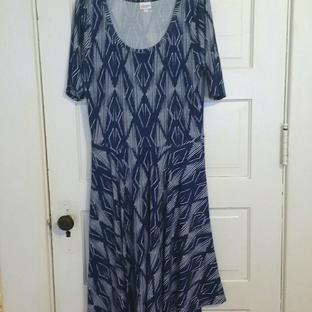 LLR Lularoe size Large Nicole